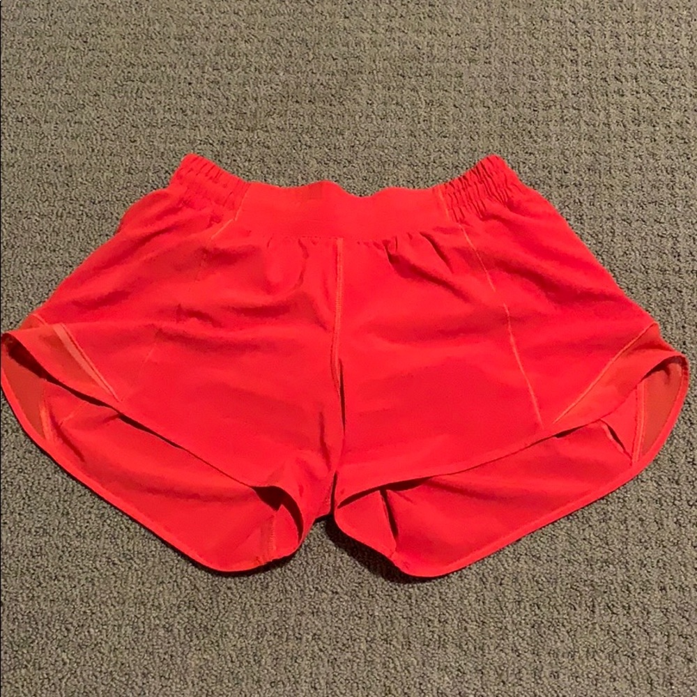 Lululemon hotty hot short